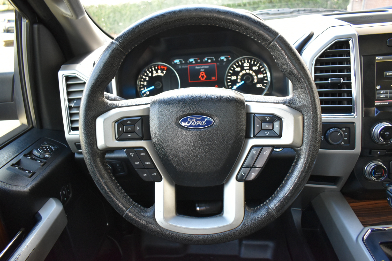 Ford F-150 Lariat SuperCrew 4WD 2015 Ford F-150 Lariat SuperCrew 4WD 2015