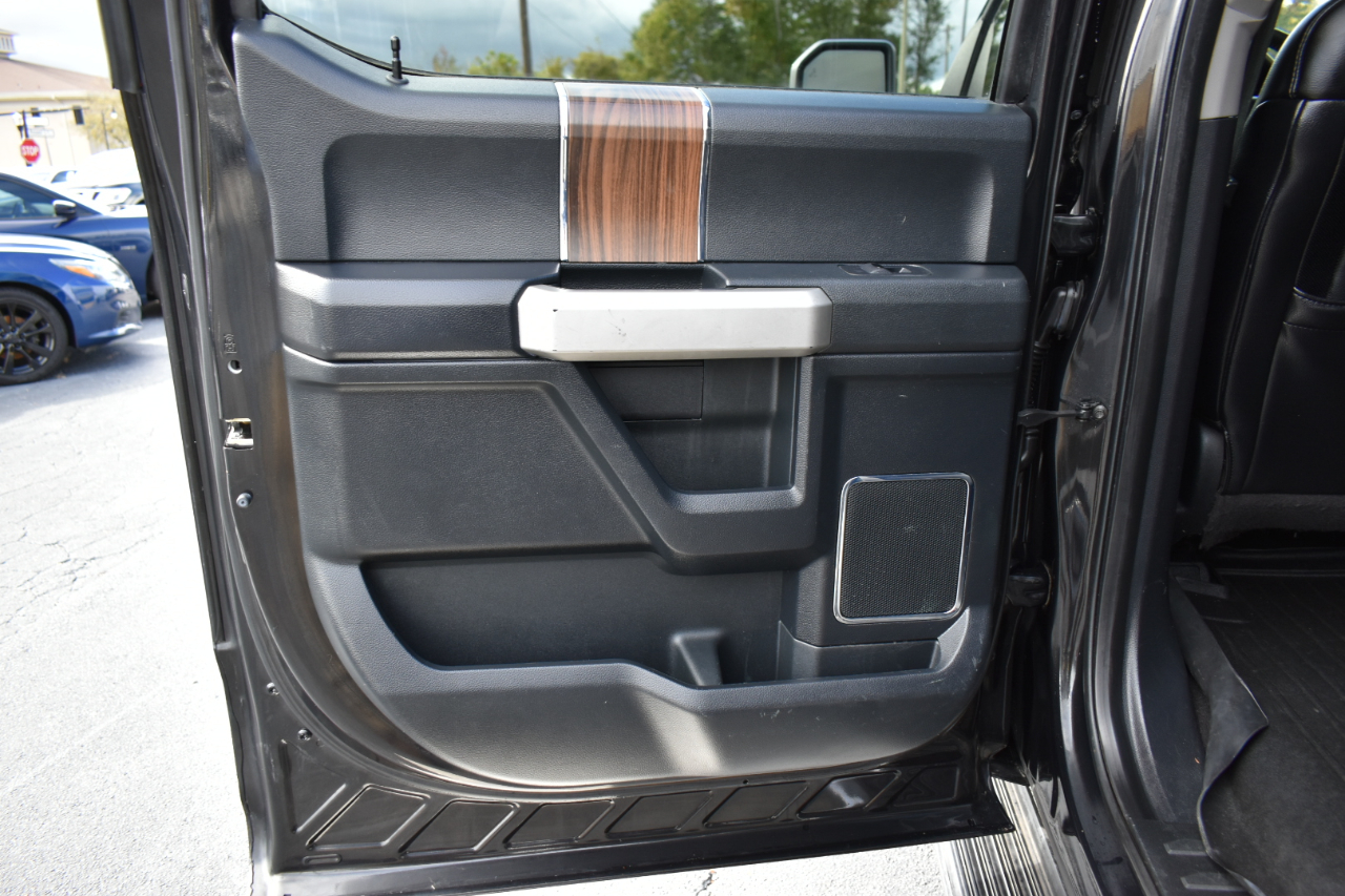 Ford F-150 Lariat SuperCrew 4WD 2015 Ford F-150 Lariat SuperCrew 4WD 2015