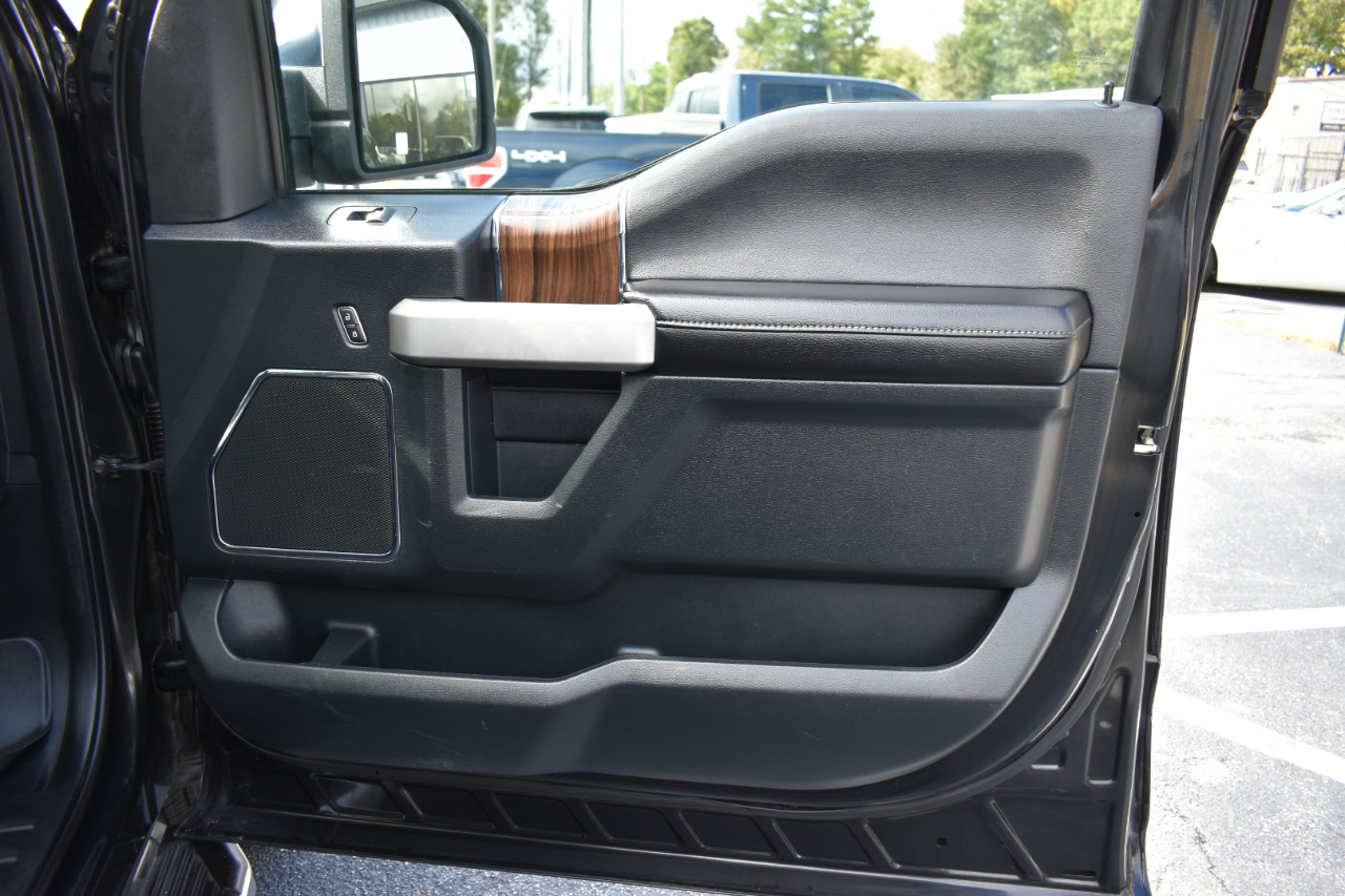 Ford F-150 Lariat SuperCrew 4WD 2015 Ford F-150 Lariat SuperCrew 4WD 2015