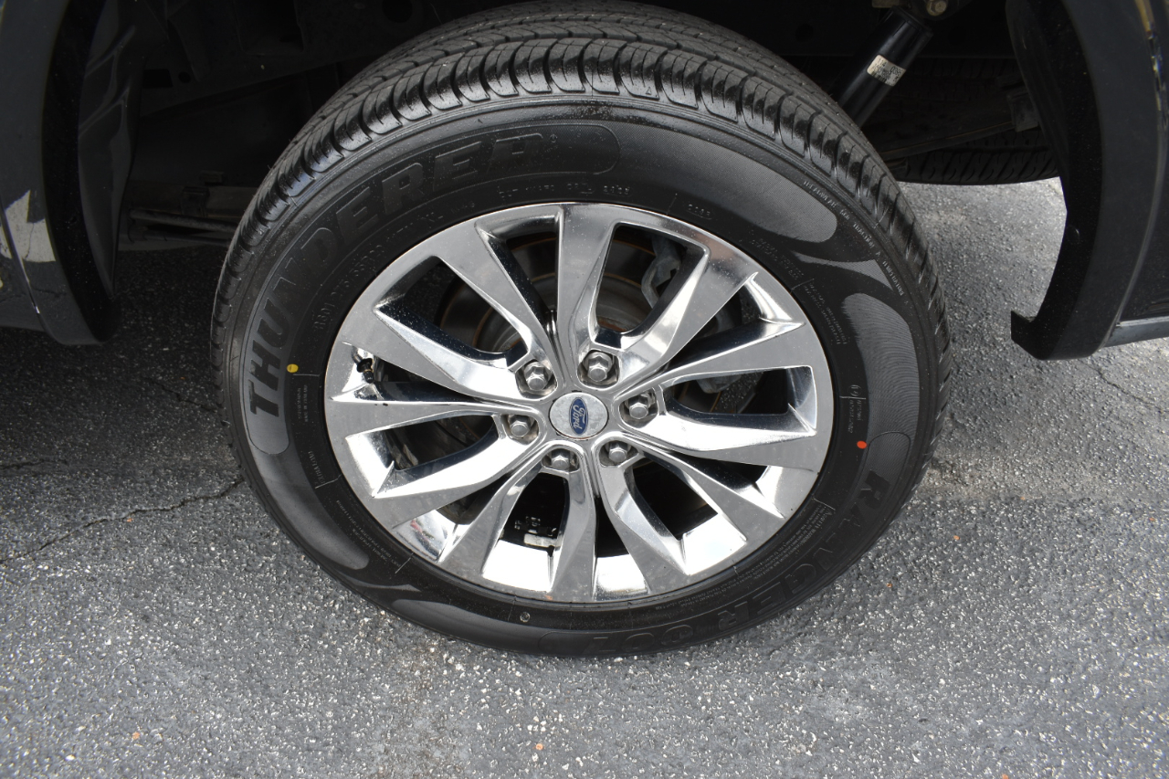 Ford F-150 Lariat SuperCrew 4WD 2015 Ford F-150 Lariat SuperCrew 4WD 2015