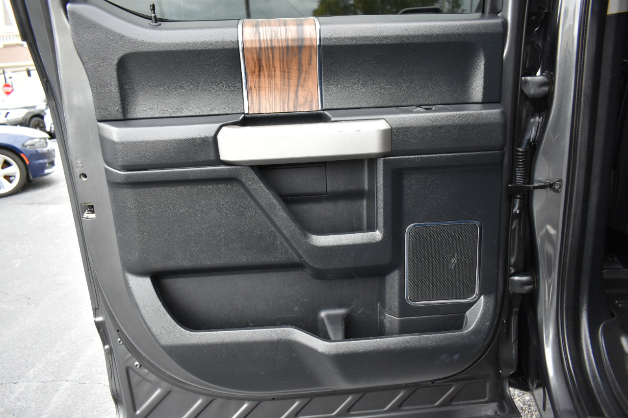 Ford F-150 Lariat SuperCrew 4WD 2019 Ford F-150 Lariat SuperCrew 4WD 2019