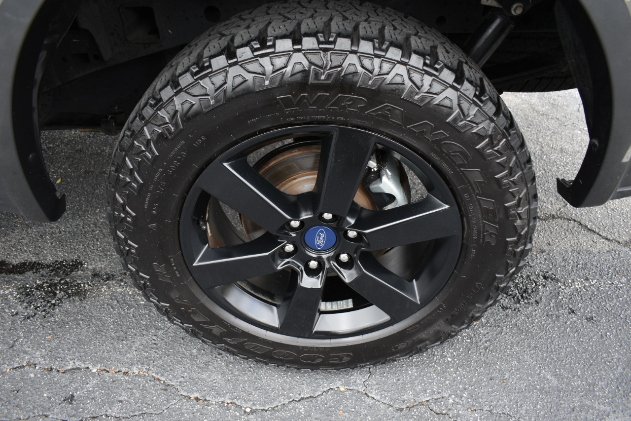 Ford F-150 Lariat SuperCrew 4WD 2019 Ford F-150 Lariat SuperCrew 4WD 2019