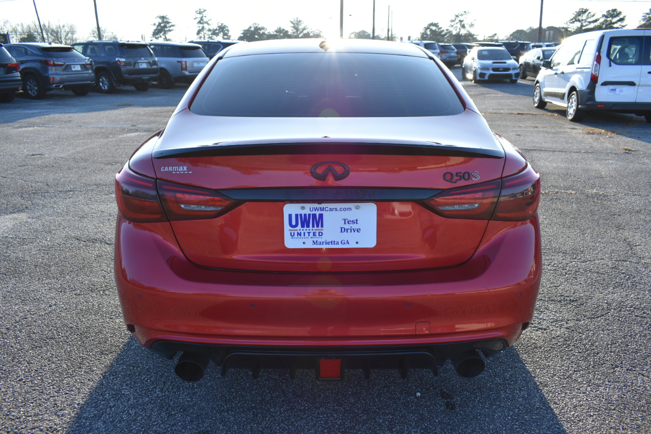 Infiniti Q50 Red Sport 400 2021