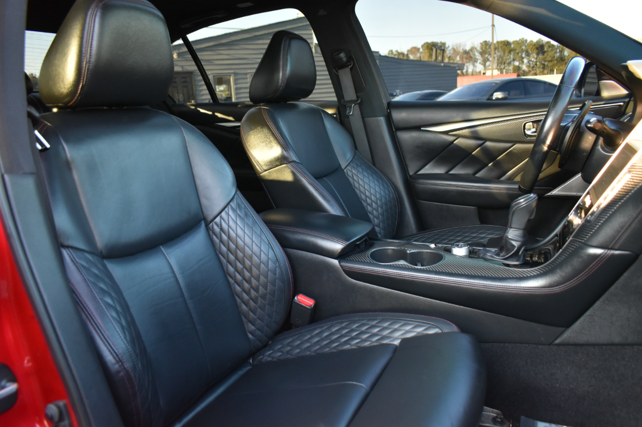 Infiniti Q50 Red Sport 400 2021