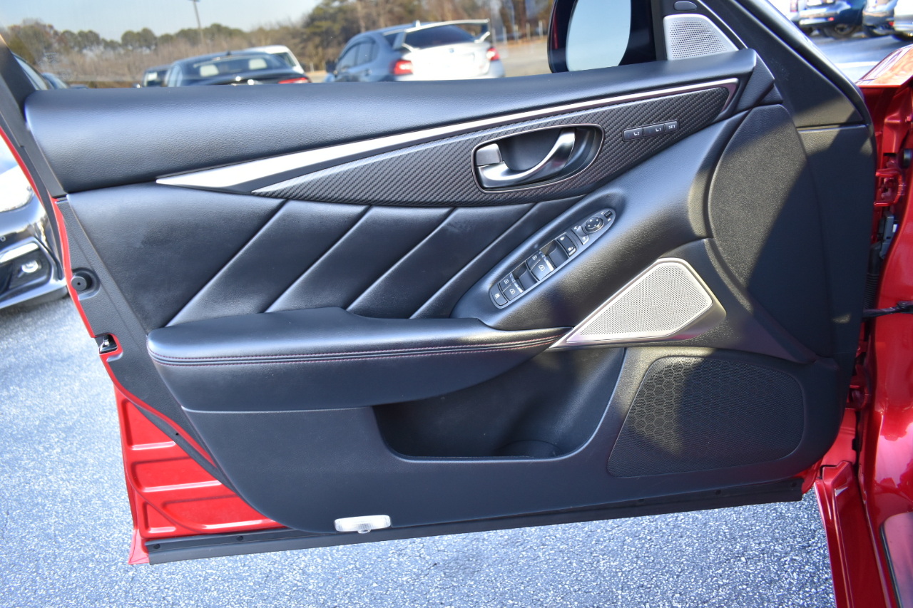 Infiniti Q50 Red Sport 400 2021