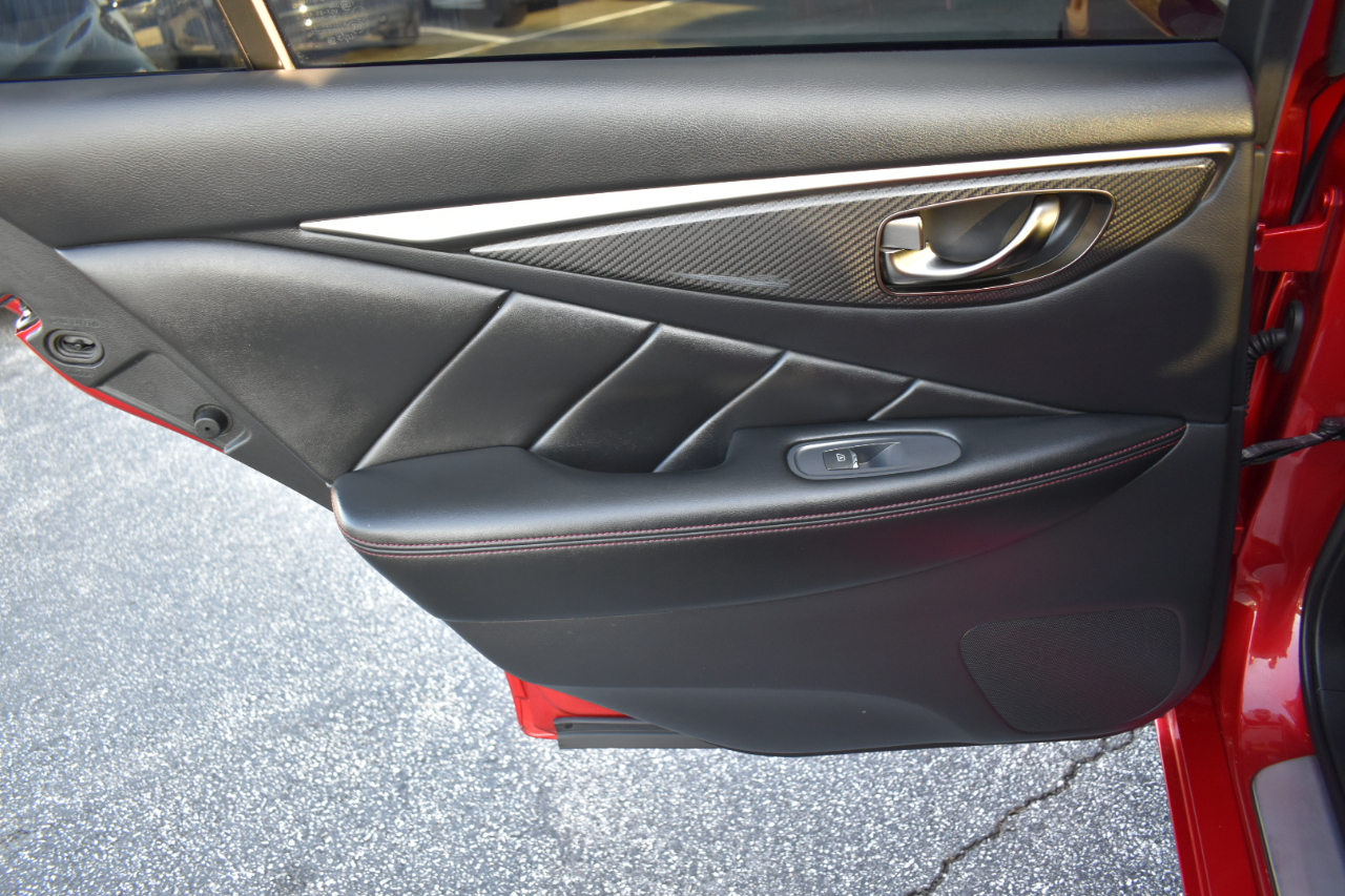 Infiniti Q50 Red Sport 400 2021