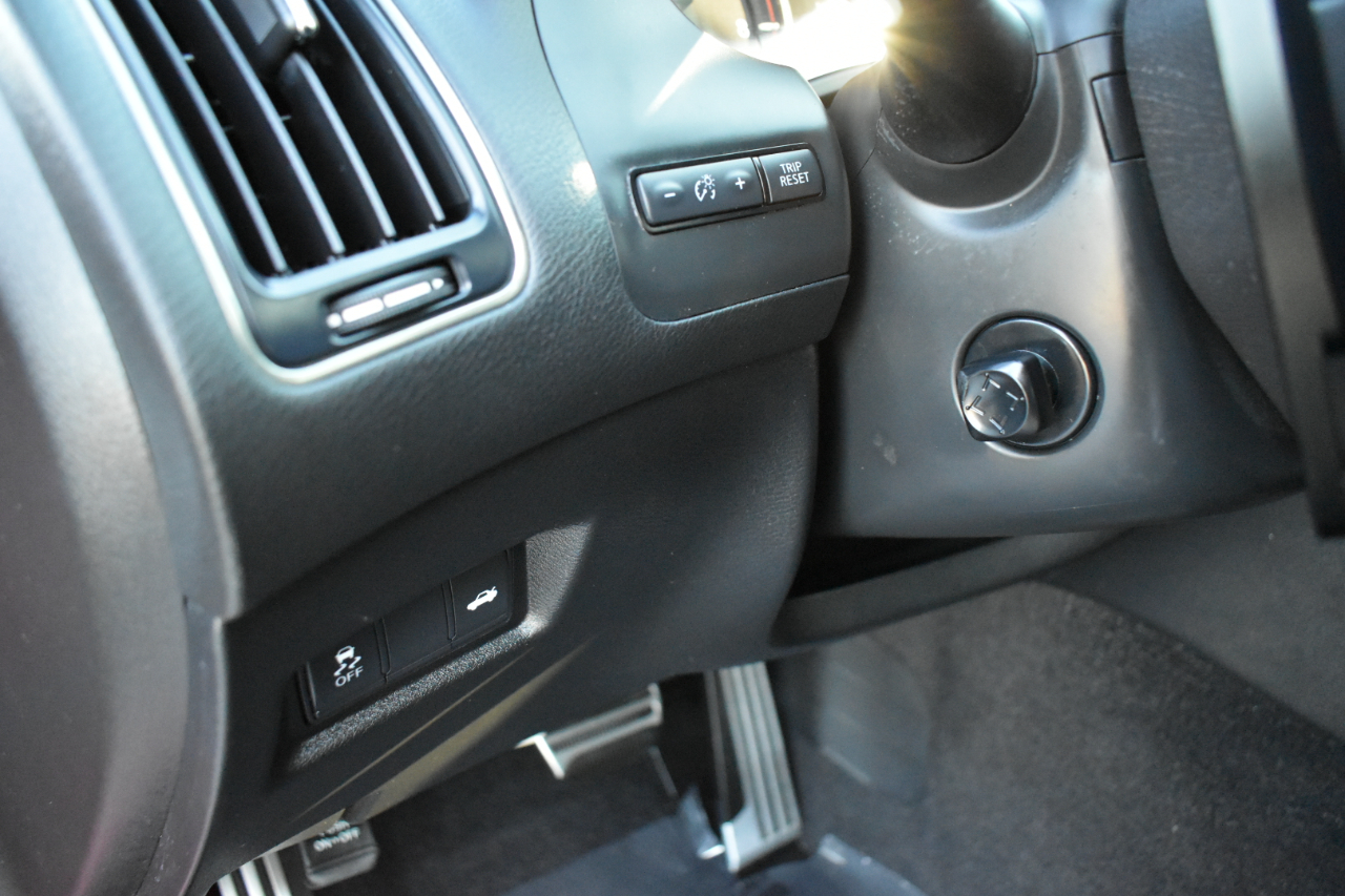 Infiniti Q50 Red Sport 400 2021