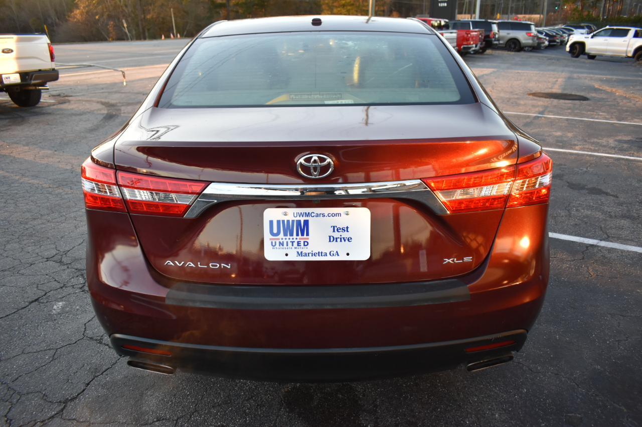 Toyota Avalon XLE Premium 2015
