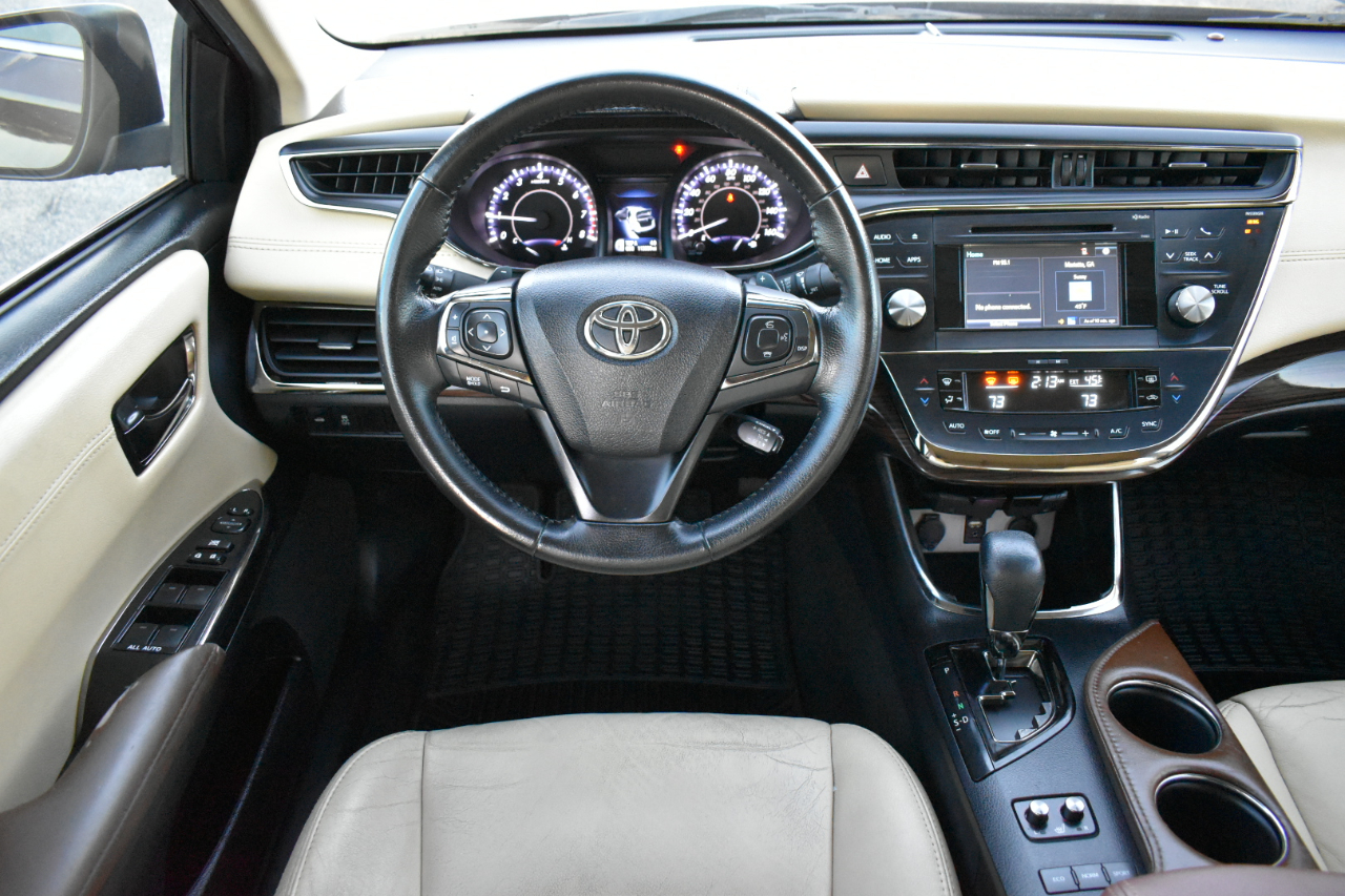 Toyota Avalon XLE Premium 2015