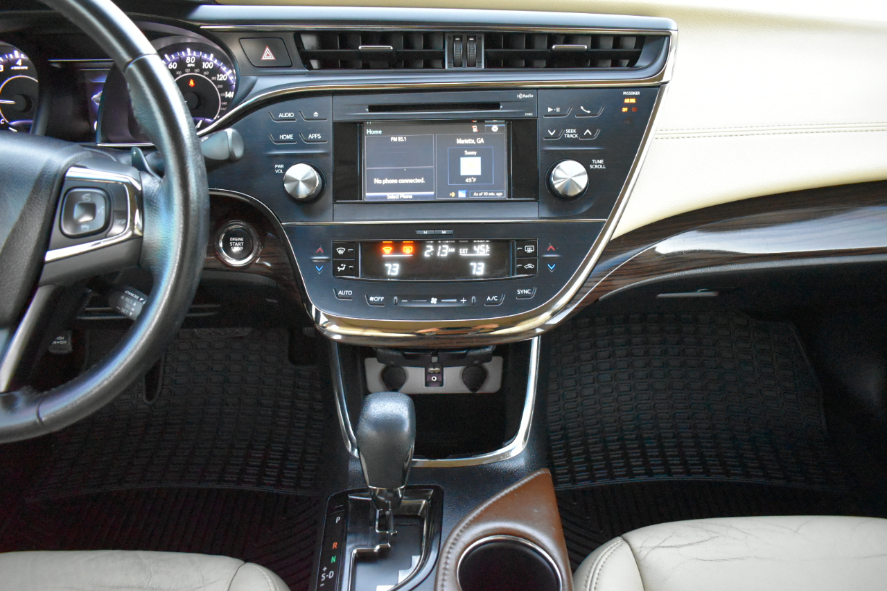 Toyota Avalon XLE Premium 2015