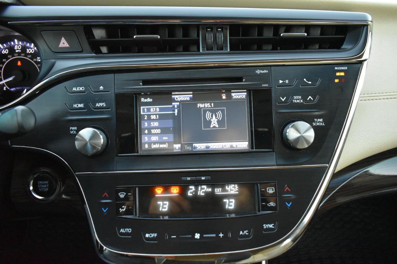 Toyota Avalon XLE Premium 2015