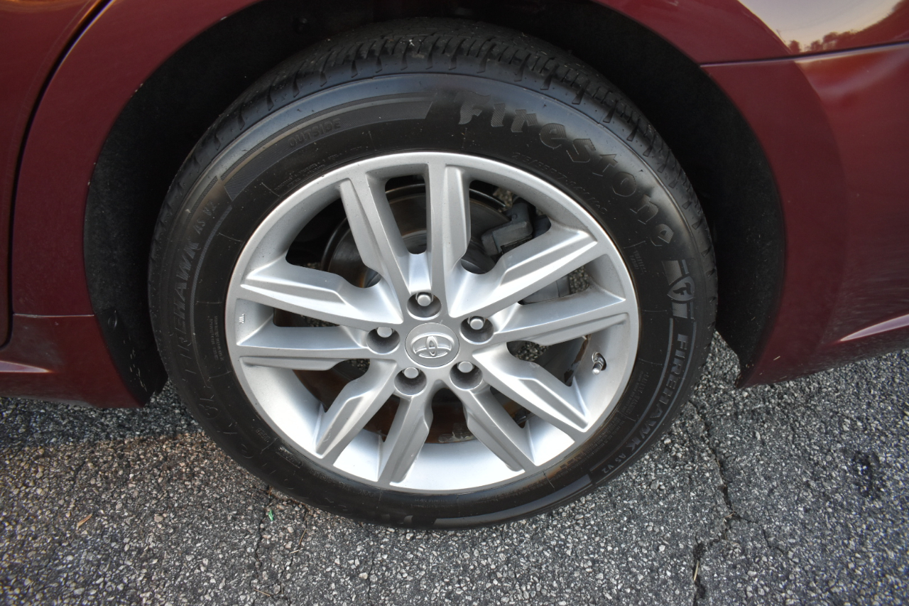 Toyota Avalon XLE Premium 2015