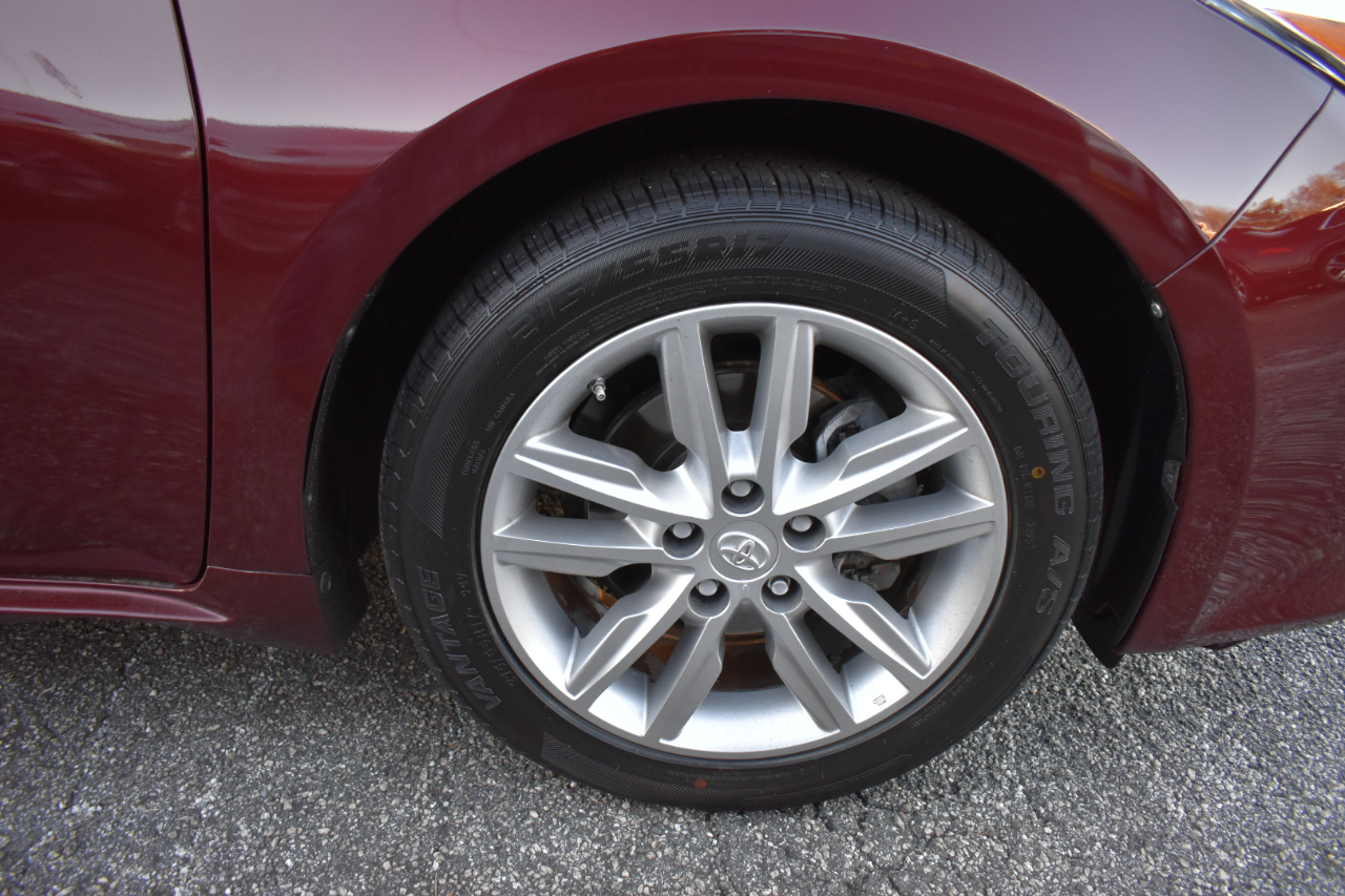Toyota Avalon XLE Premium 2015