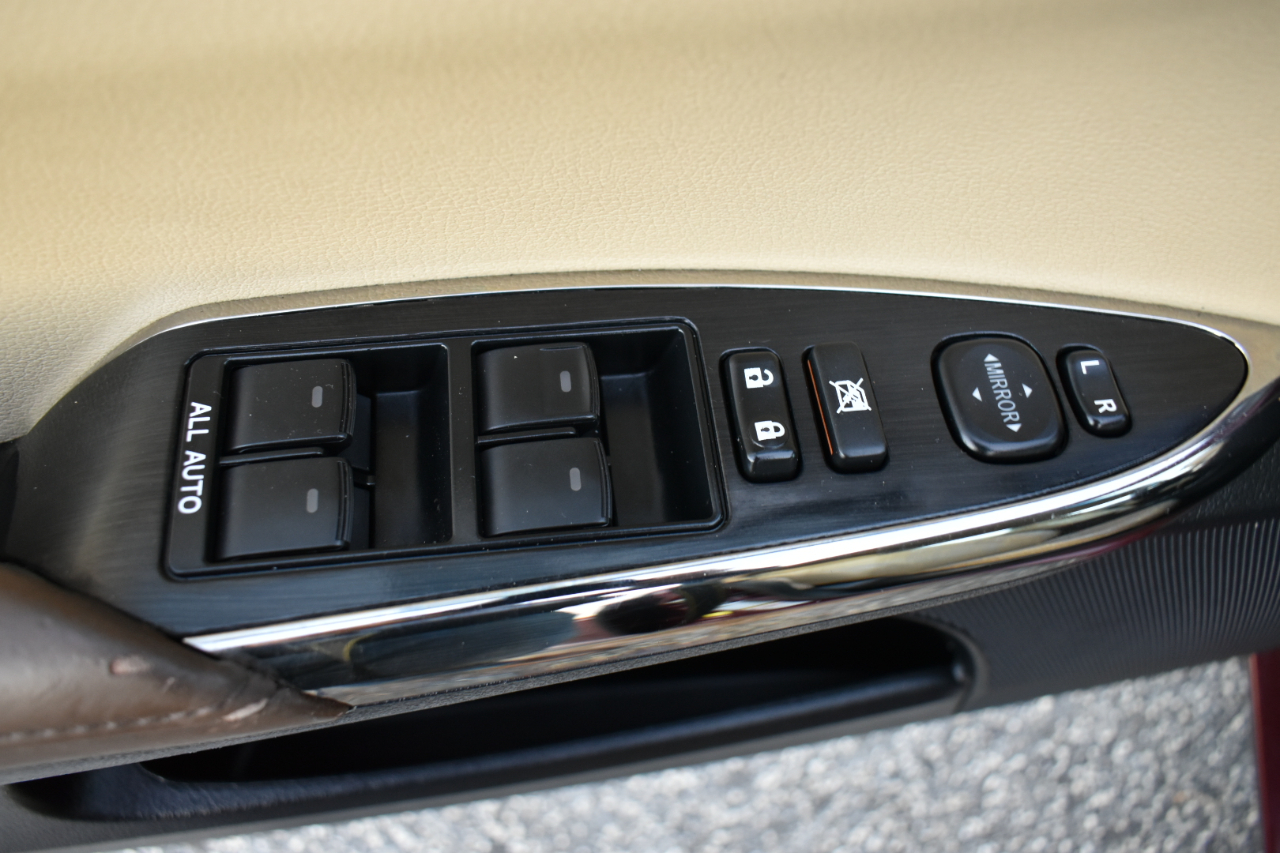 Toyota Avalon XLE Premium 2015