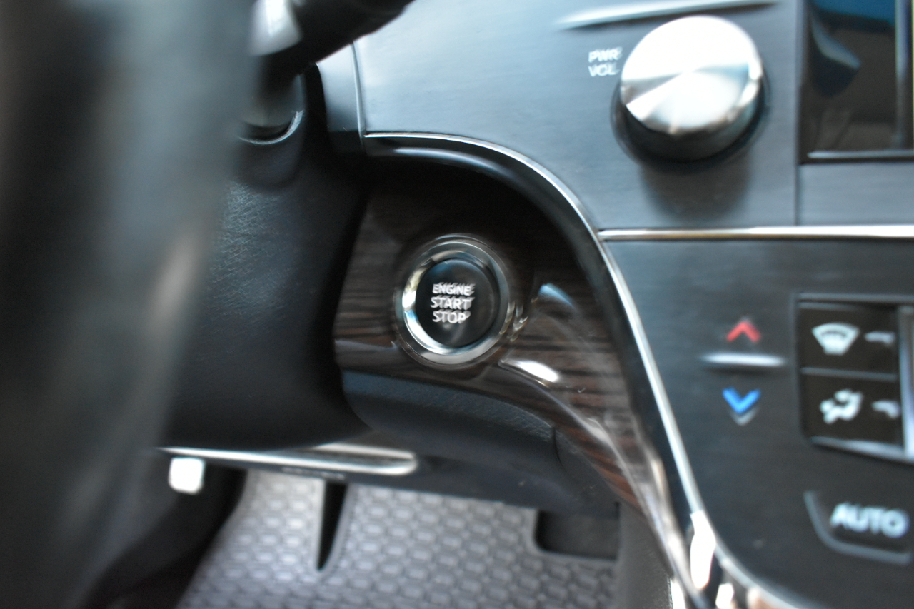 Toyota Avalon XLE Premium 2015