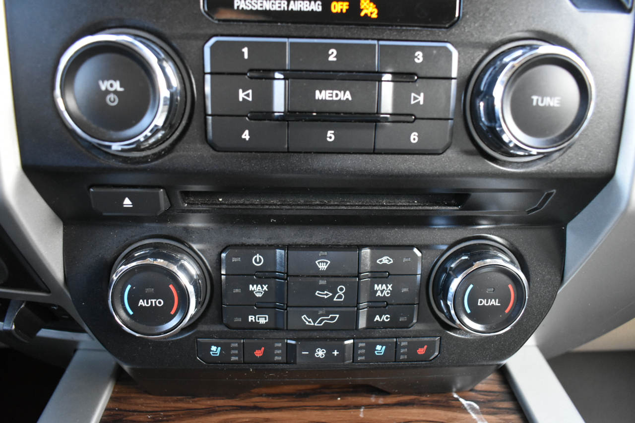 Ford F-150 Lariat SuperCrew 2WD 2018