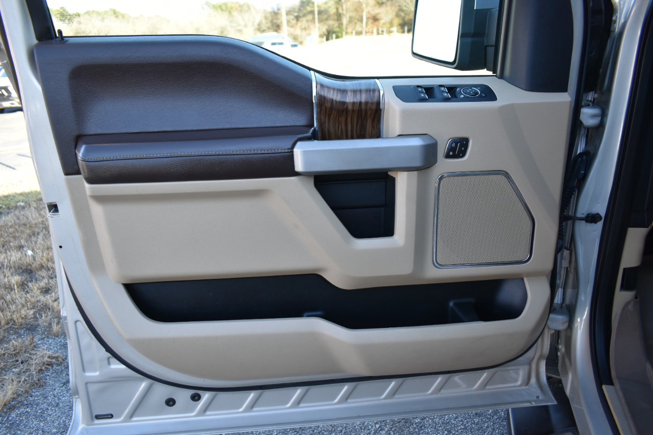 Ford F-150 Lariat SuperCrew 2WD 2018