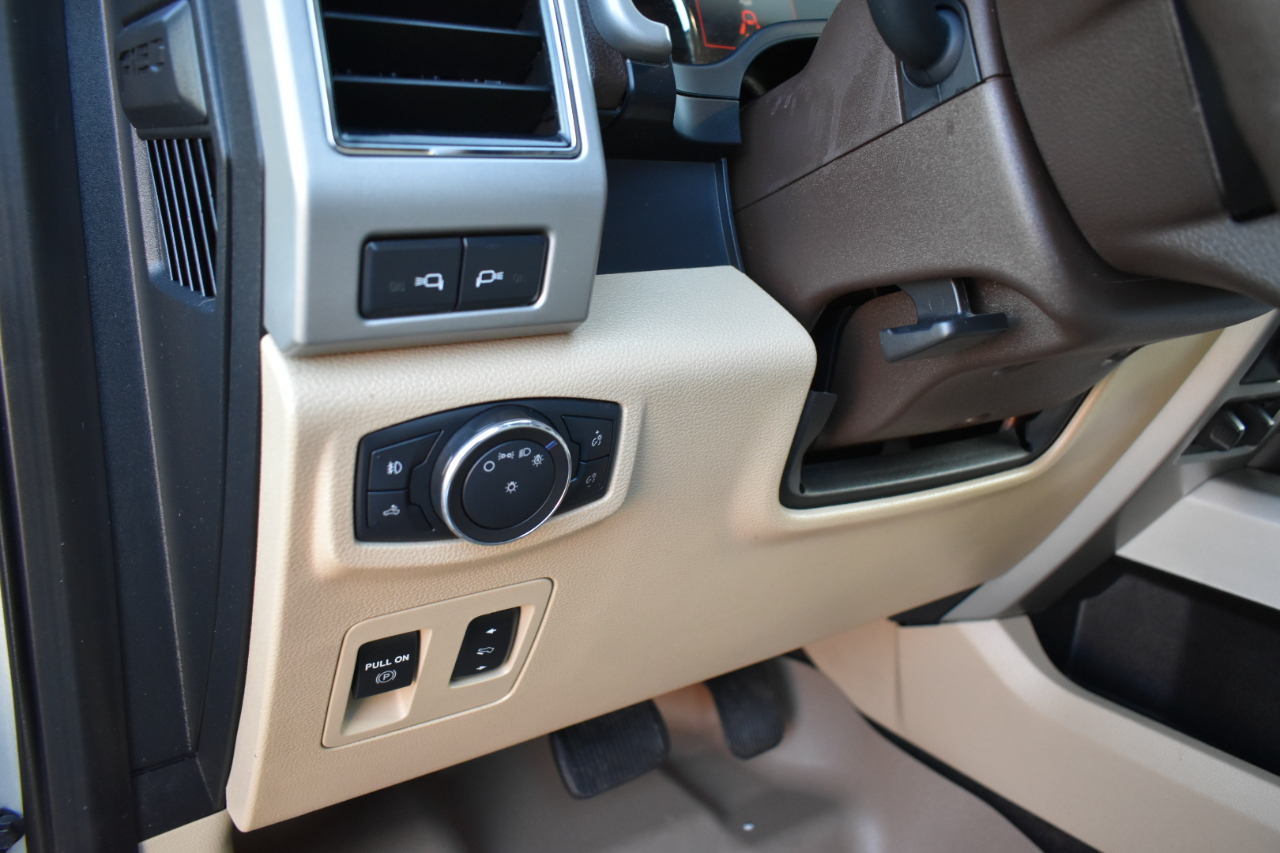 Ford F-150 Lariat SuperCrew 2WD 2018