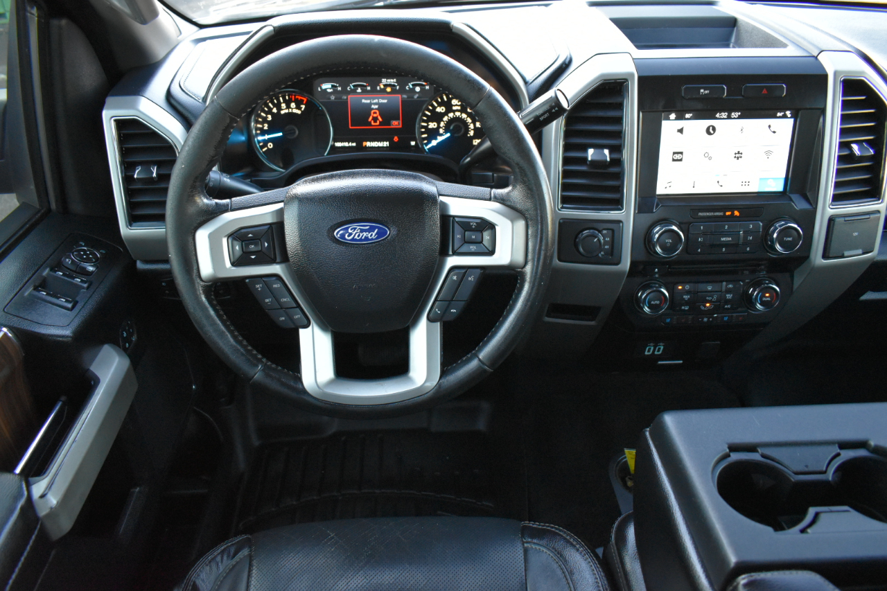 Ford F-150 Lariat SuperCrew 4WD 2017