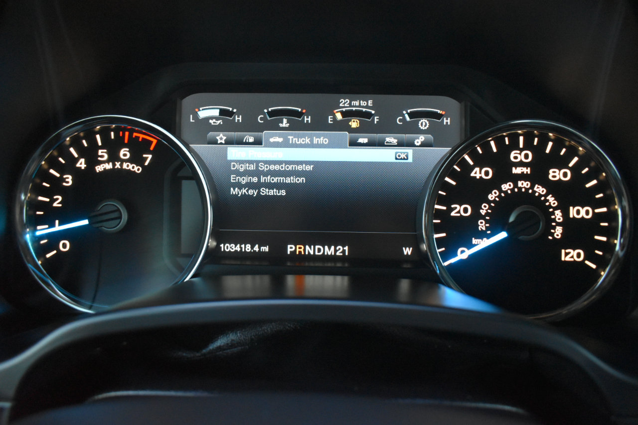 Ford F-150 Lariat SuperCrew 4WD 2017