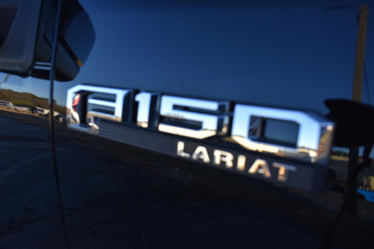 Ford F-150 Lariat SuperCrew 4WD 2017