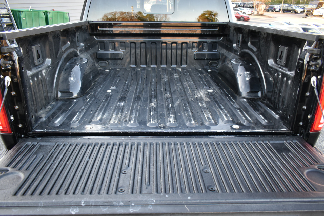 Ford F-150 Lariat SuperCrew 4WD 2017