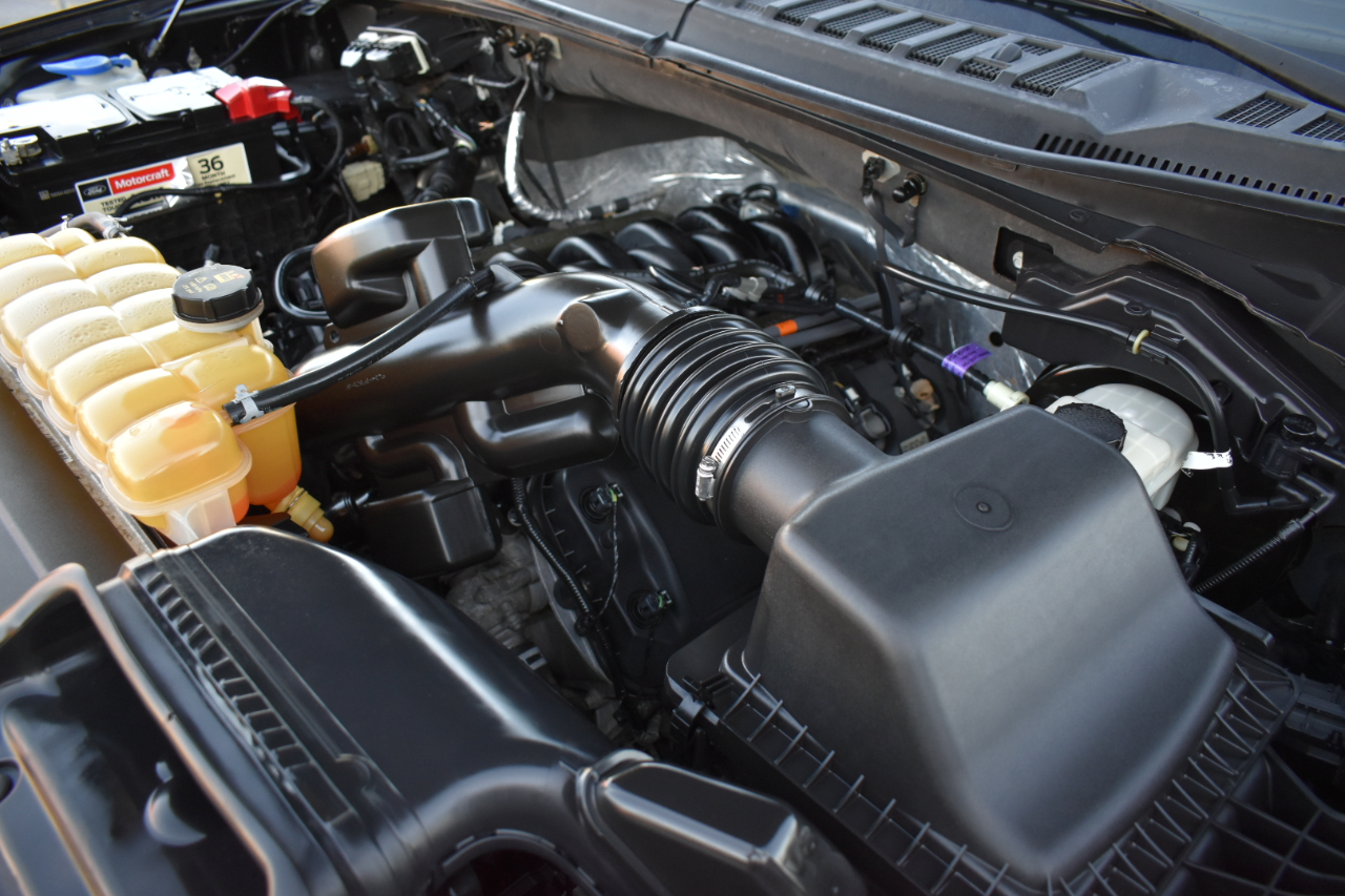 Ford F-150 Lariat SuperCrew 4WD 2017