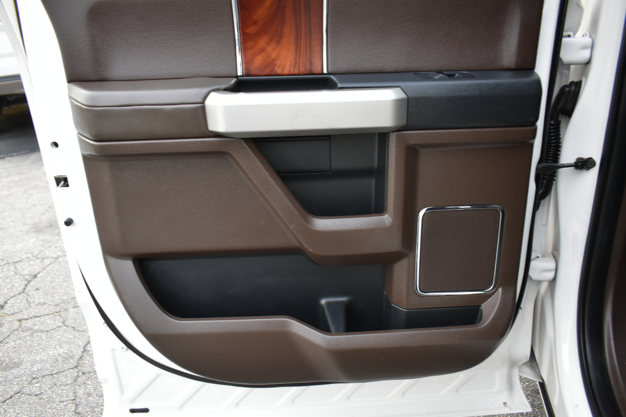 Ford F-150 King Ranch SuperCrew 2WD 2015