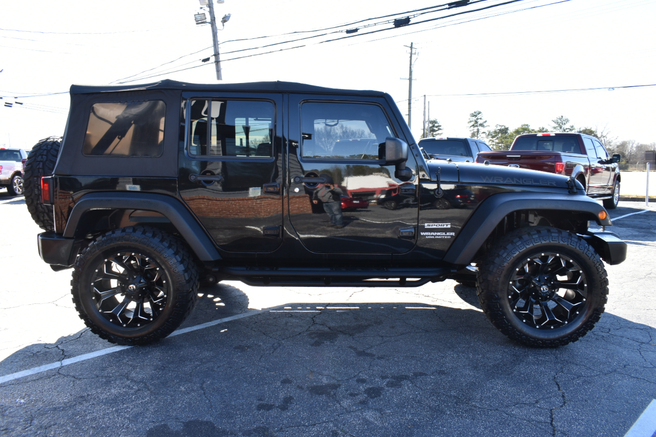Jeep Wrangler Unlimited Sport 4WD 2017