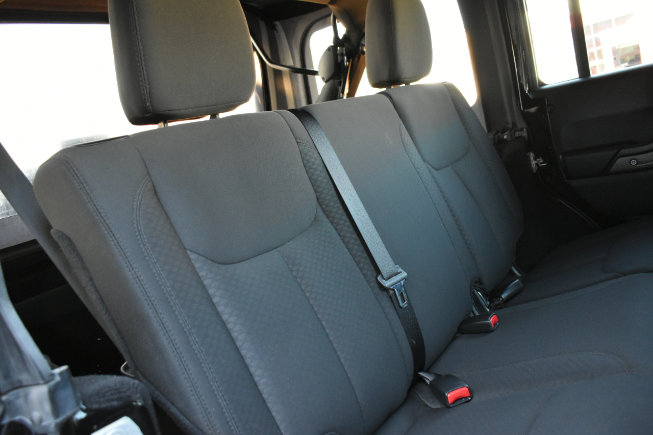 Jeep Wrangler Unlimited Sport 4WD 2017