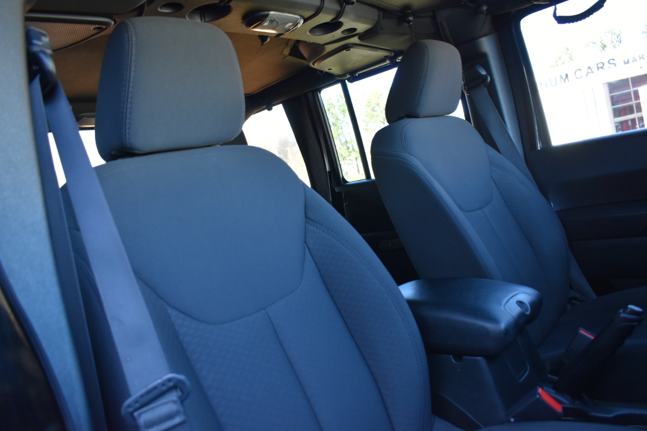 Jeep Wrangler Unlimited Sport 4WD 2017