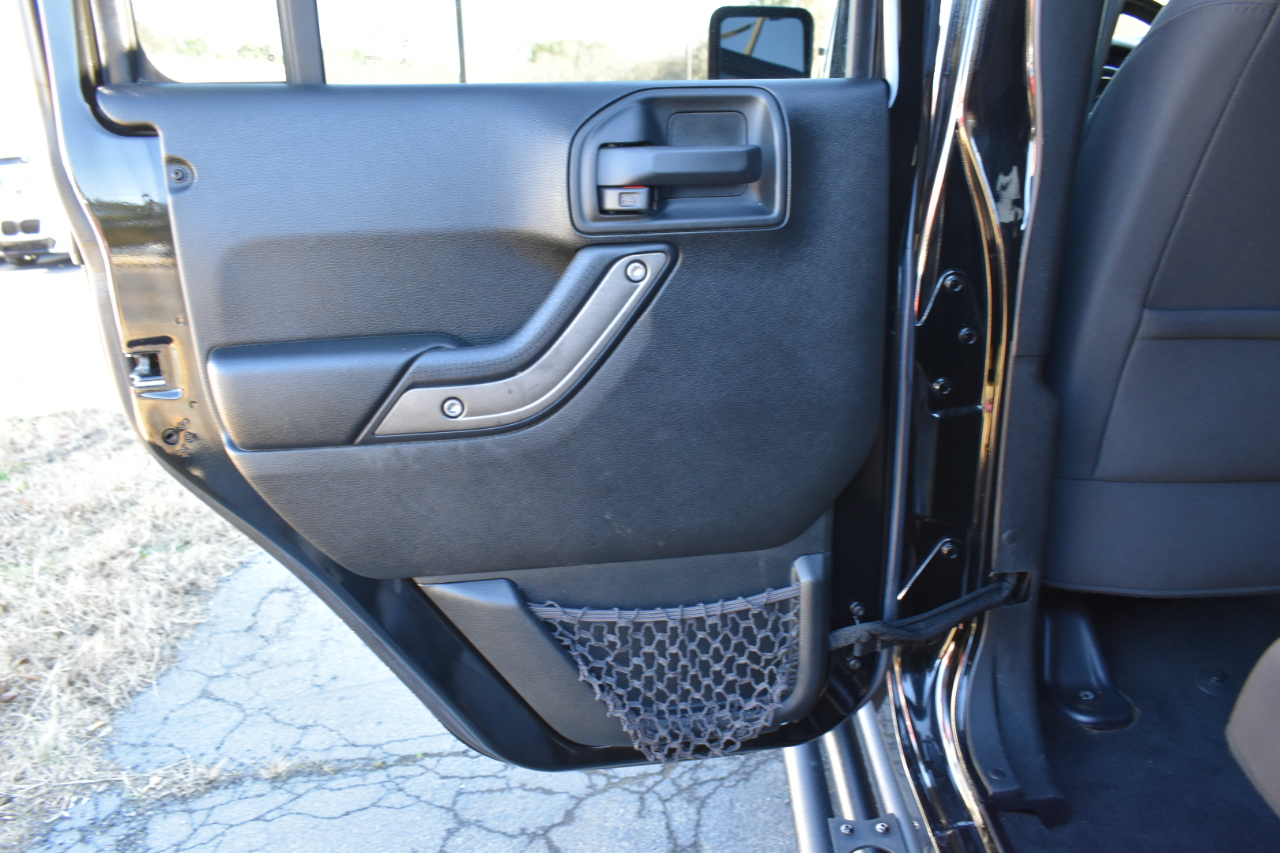 Jeep Wrangler Unlimited Sport 4WD 2017