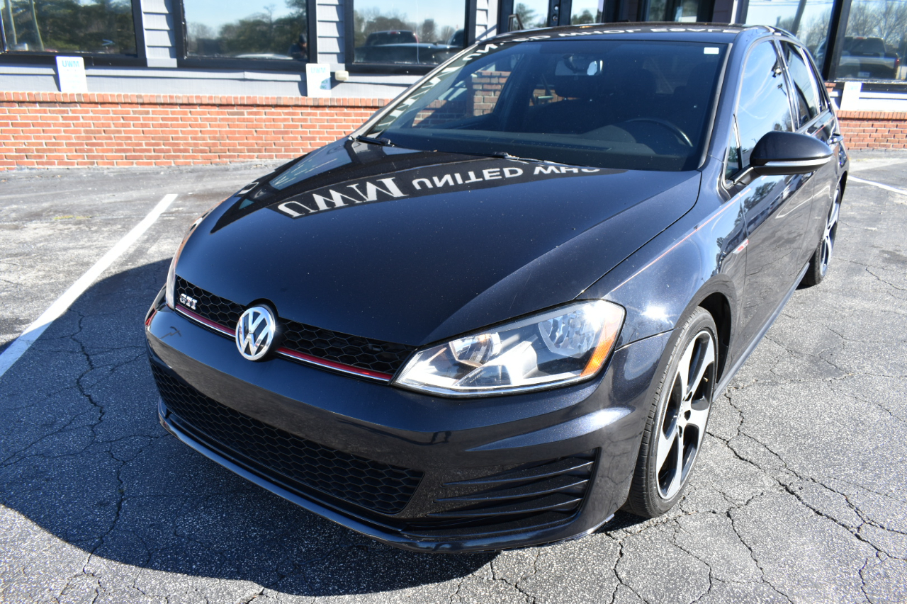 Volkswagen Golf GTI S 6A 4-Door 2017