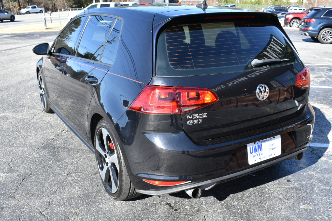 Volkswagen Golf GTI S 6A 4-Door 2017