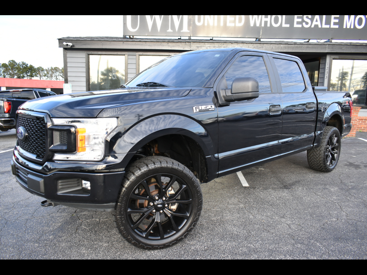 Ford F-150 4WD SuperCrew 145" STX 2019