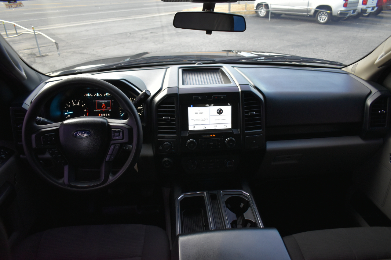 Ford F-150 4WD SuperCrew 145" STX 2019