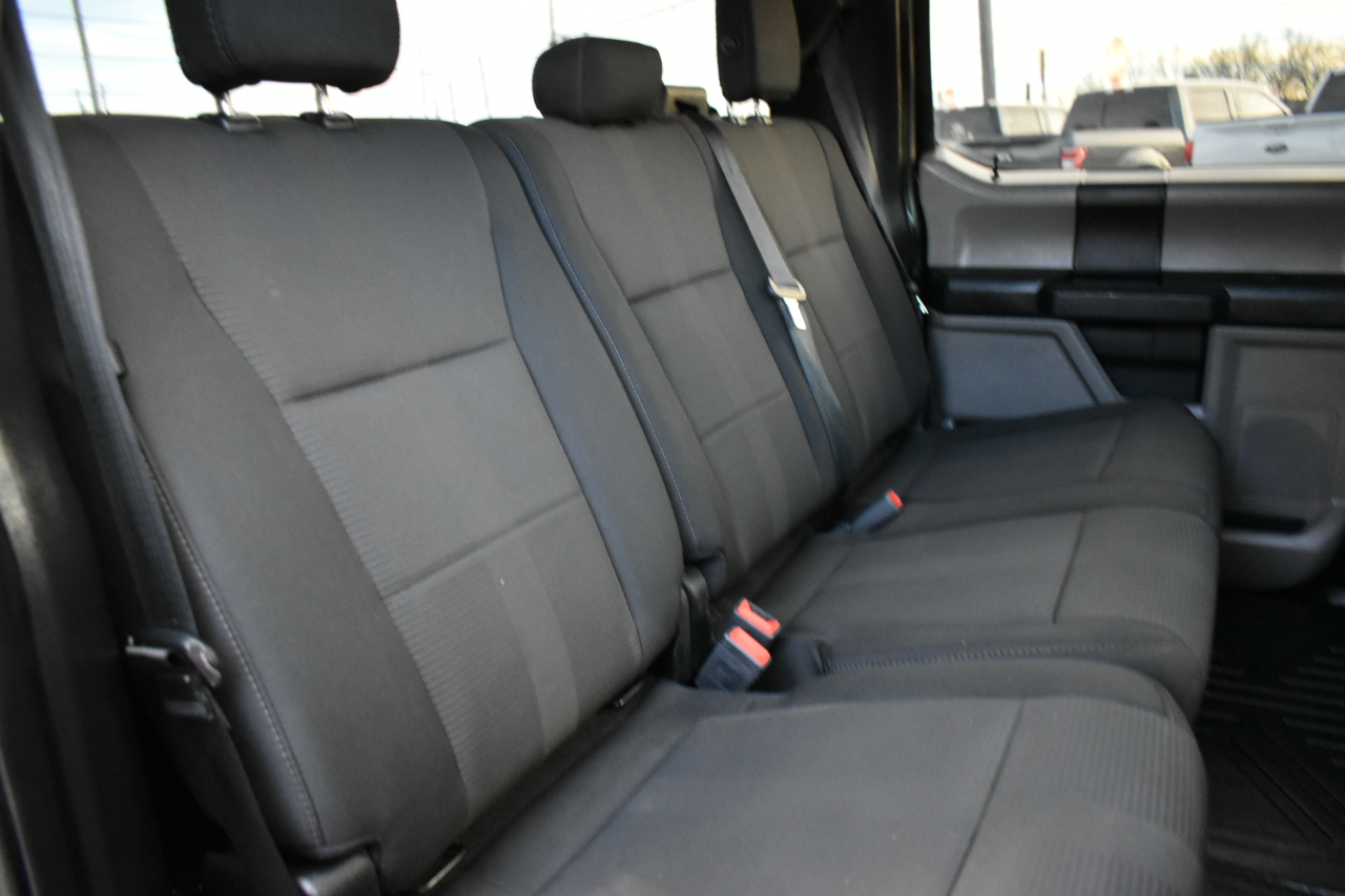 Ford F-150 4WD SuperCrew 145" STX 2019