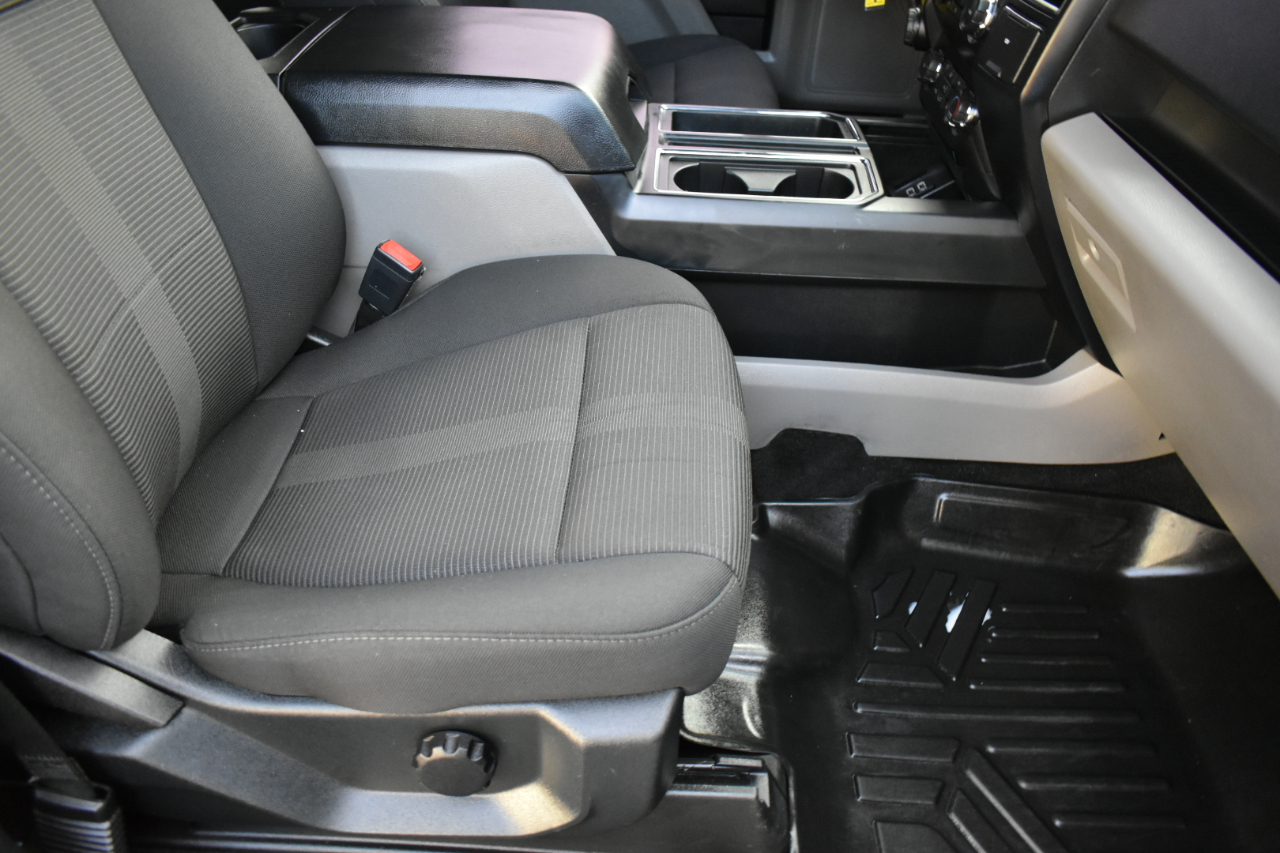 Ford F-150 4WD SuperCrew 145" STX 2019