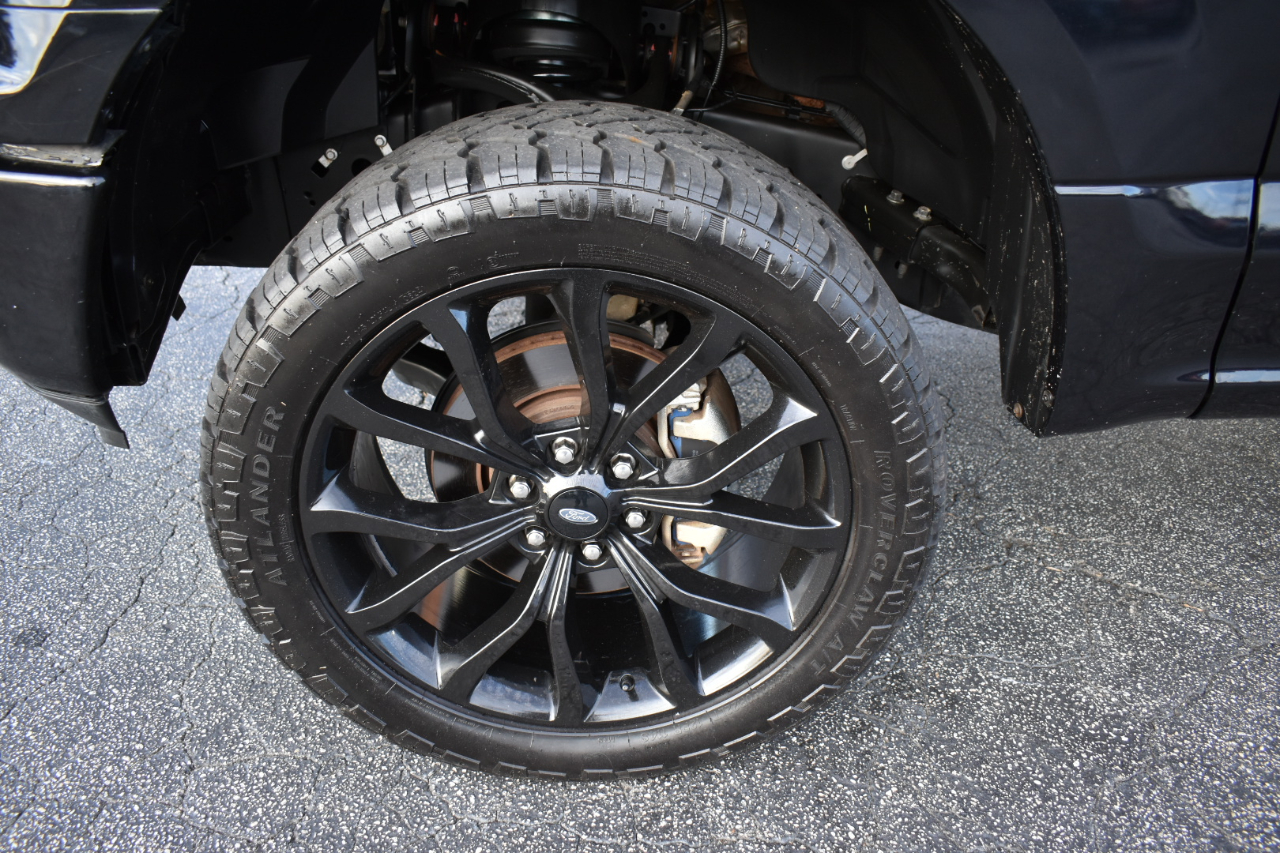 Ford F-150 4WD SuperCrew 145" STX 2019