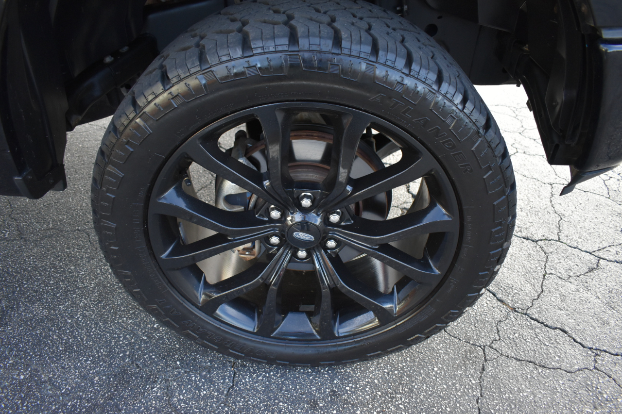 Ford F-150 4WD SuperCrew 145" STX 2019