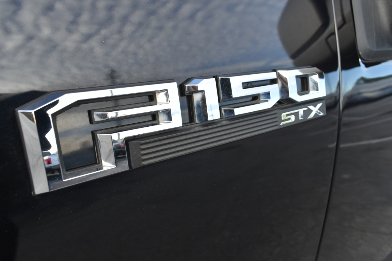 Ford F-150 4WD SuperCrew 145" STX 2019