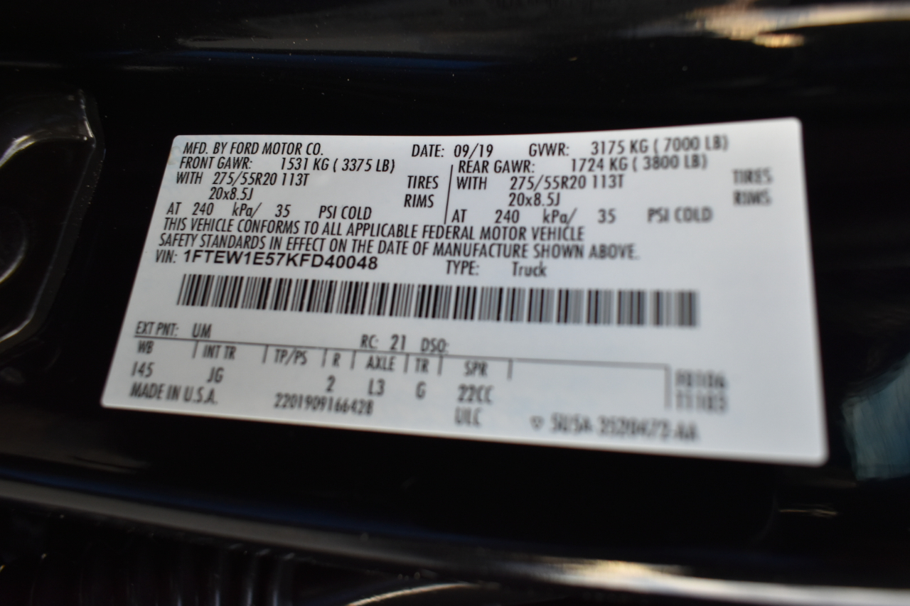 Ford F-150 4WD SuperCrew 145" STX 2019