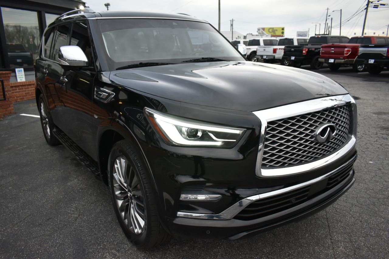 Infiniti QX80 LUXE 4WD 2019
