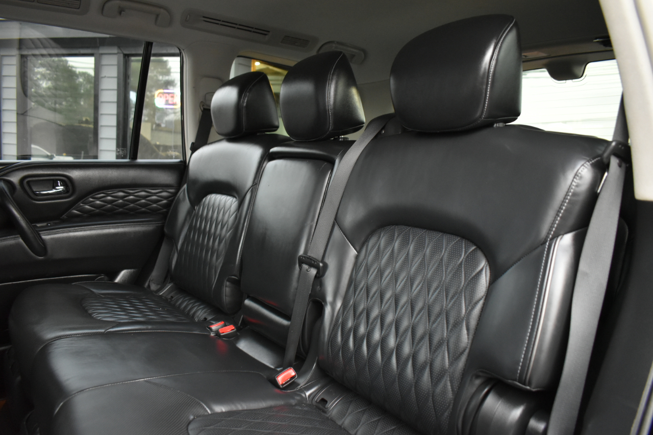 Infiniti QX80 LUXE 4WD 2019