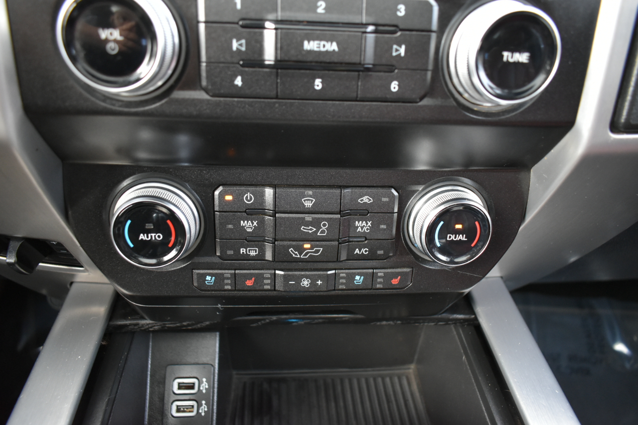 Ford F-150 Platinum SuperCrew 4WD 2019