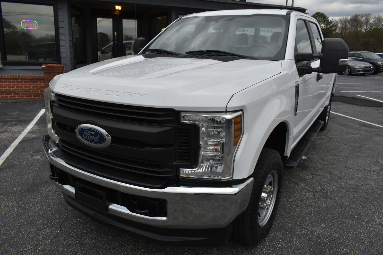 Ford F-250 SD XL Crew Cab 4WD 2018
