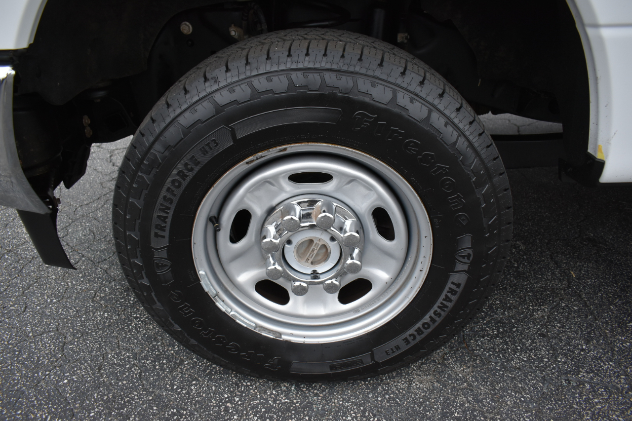 Ford F-250 SD XL Crew Cab 4WD 2018