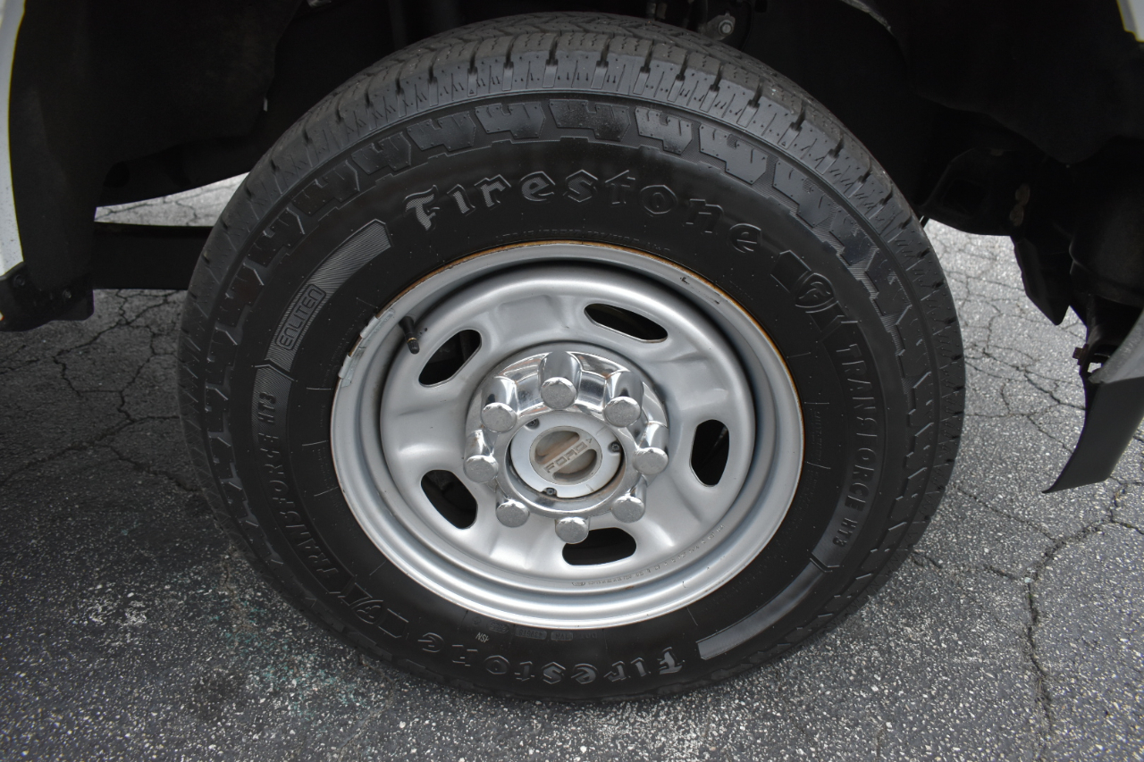 Ford F-250 SD XL Crew Cab 4WD 2018