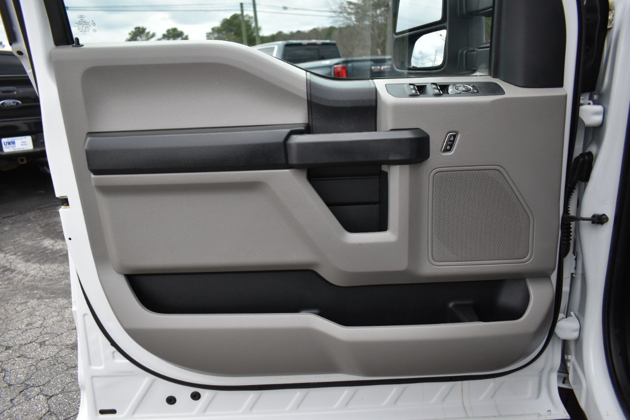 Ford F-250 SD XL Crew Cab 4WD 2018