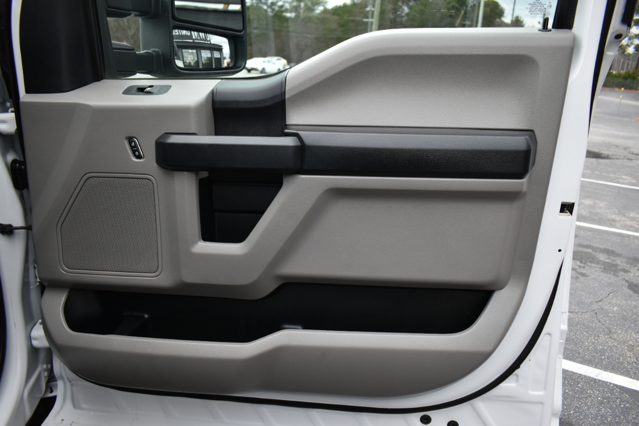 Ford F-250 SD XL Crew Cab 4WD 2018